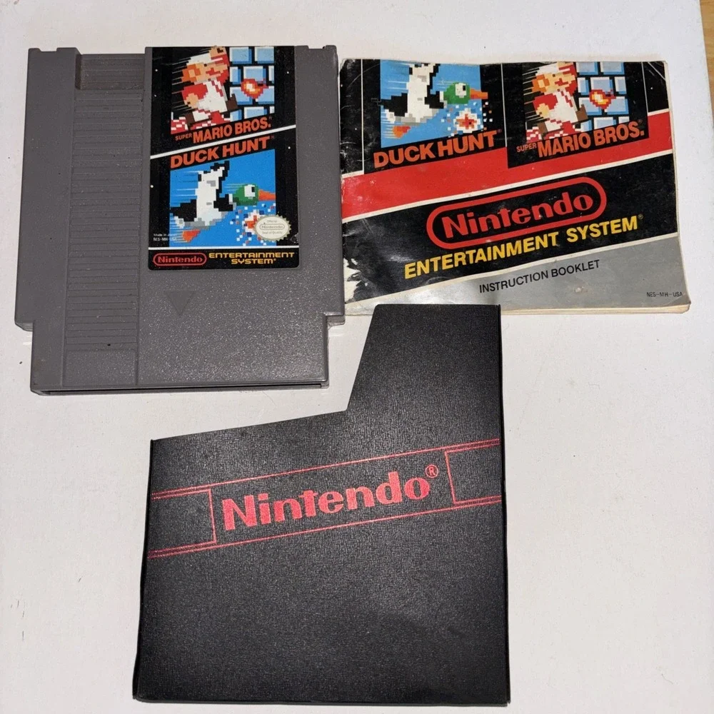 Vtg. Nintendo NES Super Mario‎ Bros. / Duck Hunt Game W Manual ( 1985 )